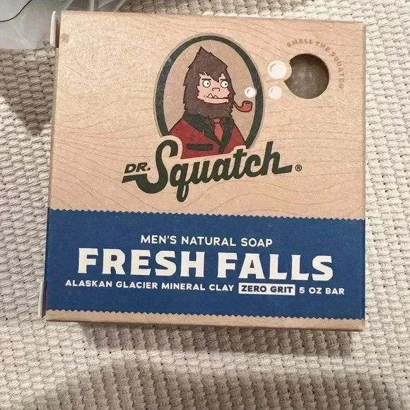 Dr. Squatch fresh falls soap and body scrubber, new, stocking stuffers - Picture 2 of 3